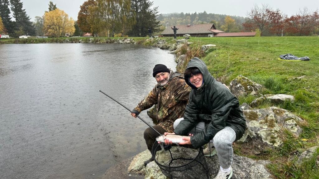 stages jeunes mouche forez réservoir2